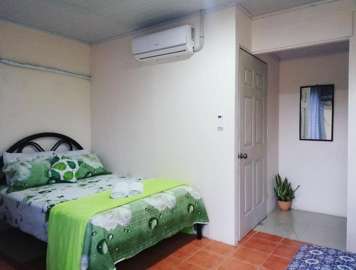 Hospedaje La Galerie Ciudad Cortes Экстерьер фото
